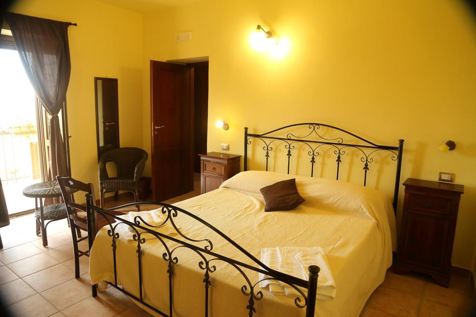 Al Grande Gelso Villa Cariati Room photo