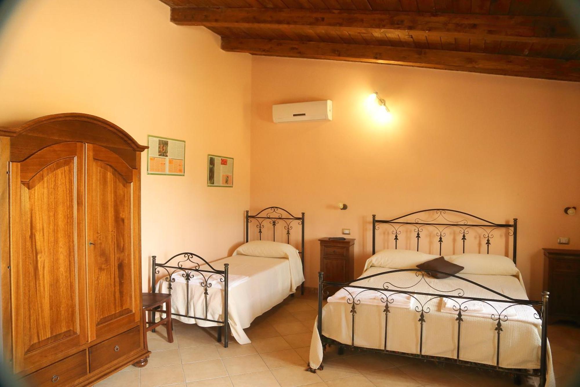 Al Grande Gelso Villa Cariati Room photo